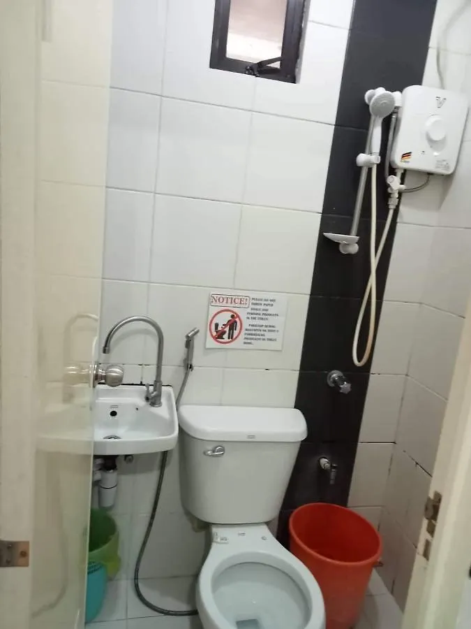 N&J Lopez Lodging House 파사이
