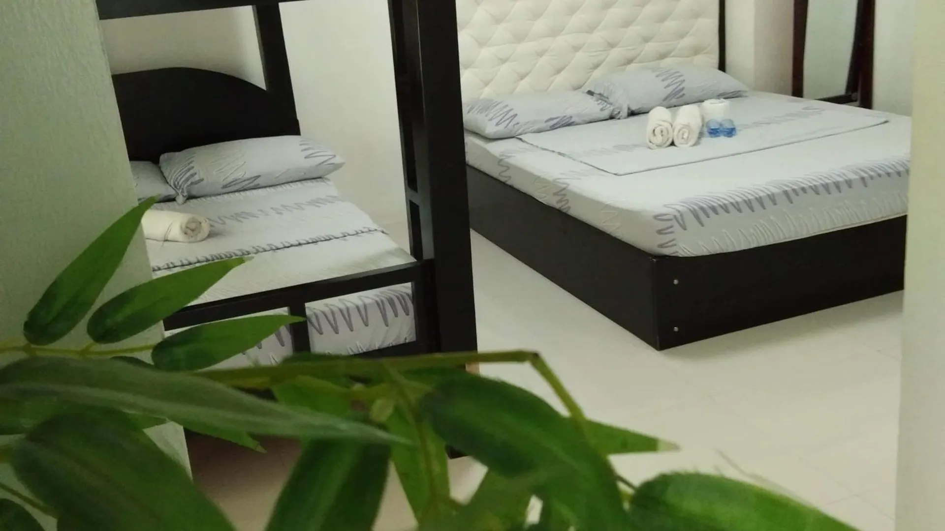 게스트하우스 N&J Lopez Lodging House 파사이