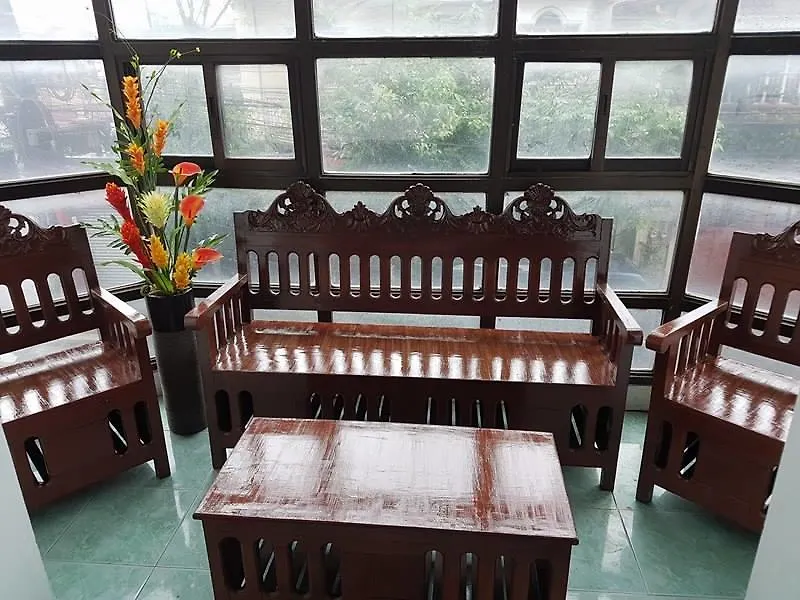 N&J Lopez Lodging House 파사이 0*,  필리핀